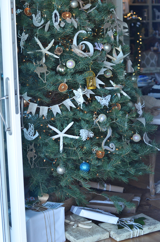 Christmas Tree Charcuterie Board - Happy Happy Nester